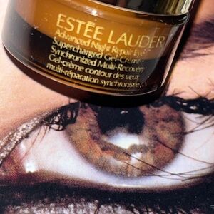 ⚫️🌙•👌🏻 Estée Lauder x Look The Part Vibes👌🏻• ⚫️🌙